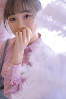 国产漂亮白嫩美女在线观看